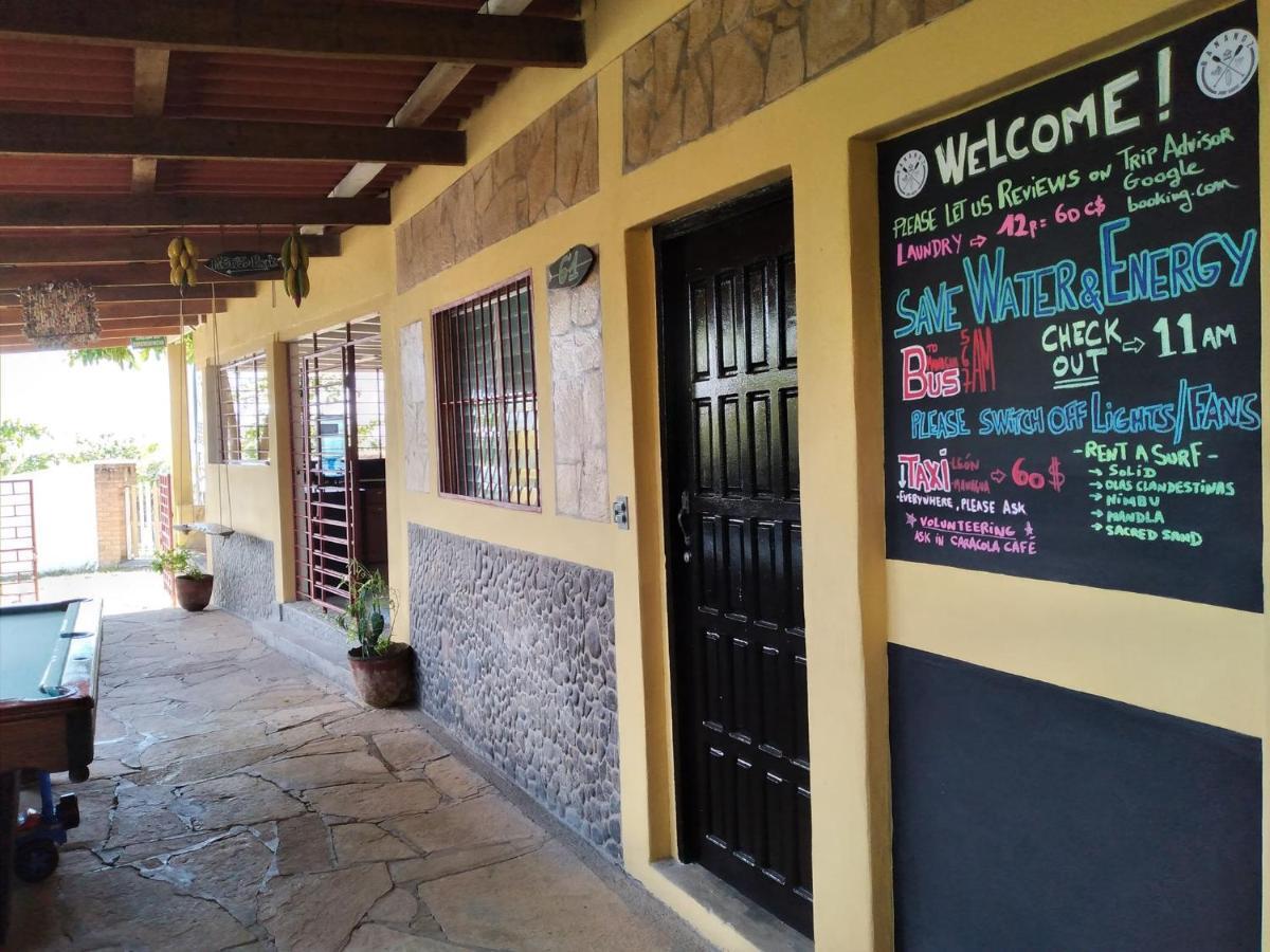 Bananoz Surfhouse Bed and Breakfast Transito Exterior foto
